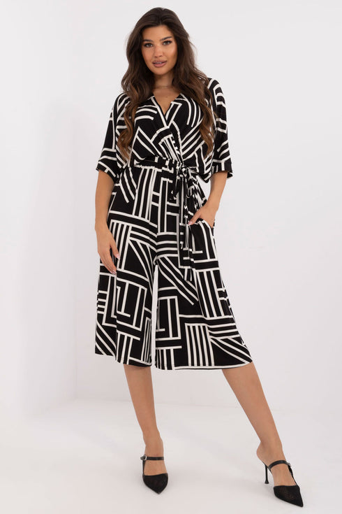 Suit model 214446 Lakerta